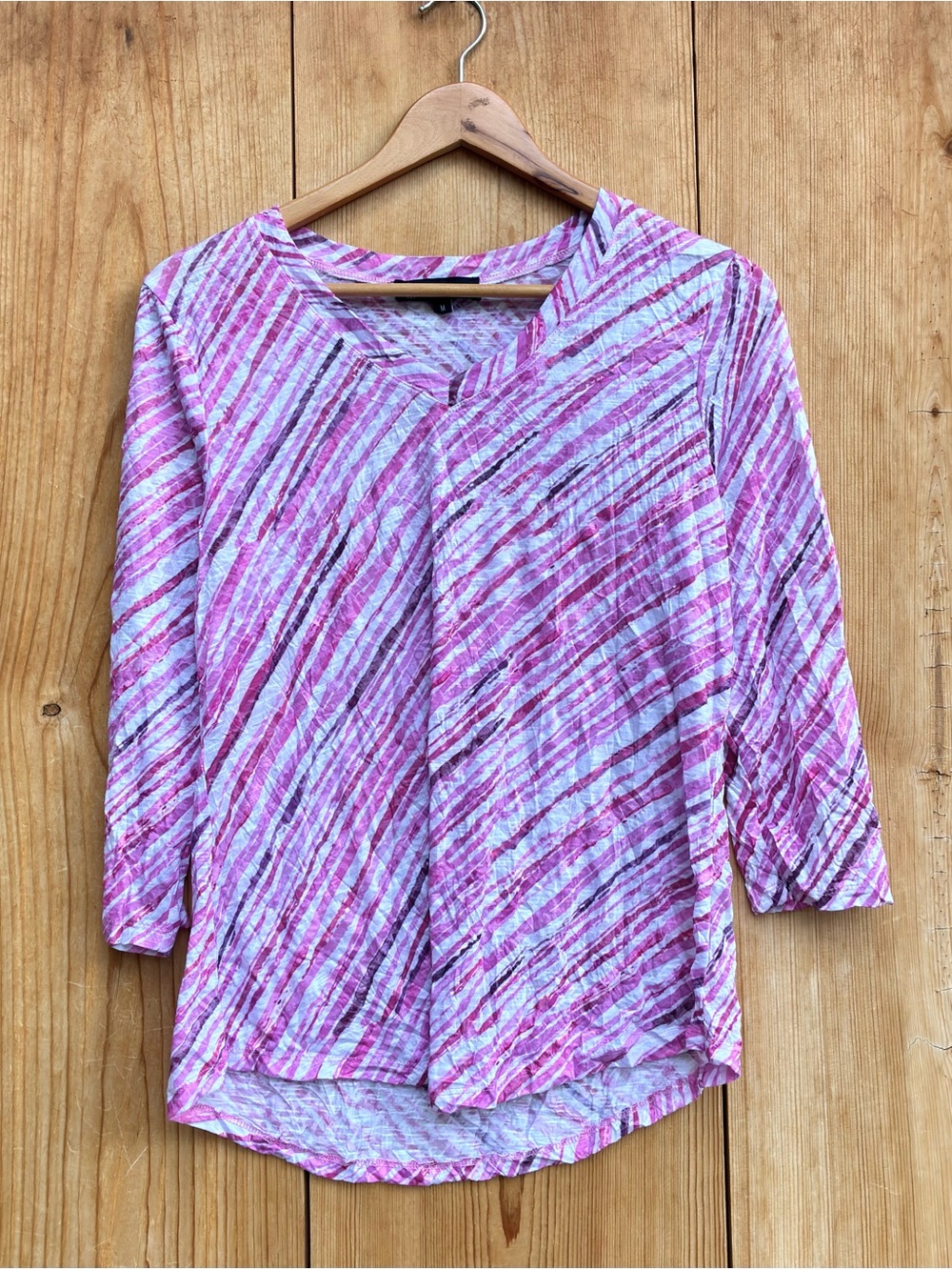 Carine Lightweight Pink Striped Tee Shirt Sz Medium